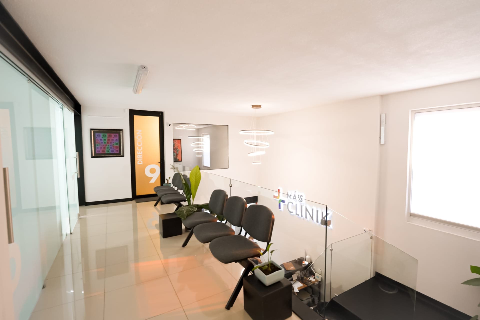 Sala de espera, segundo piso